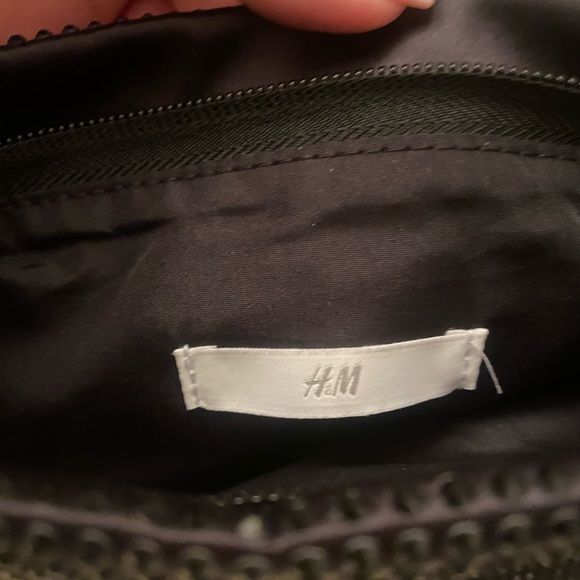 Black sequin clutch bag - Picture 3 of 3